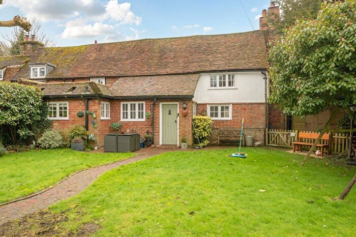 4 Bedroom End Terrace House For Sale In The Walk, Tandridge, Oxted, RH8