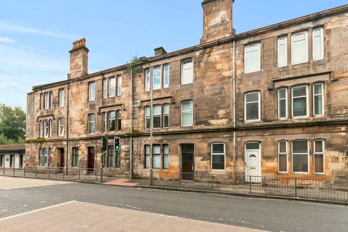 2 Bedroom Flat For Sale In Glasgow Road, Dumbarton, West Dunbartonshire, G82
