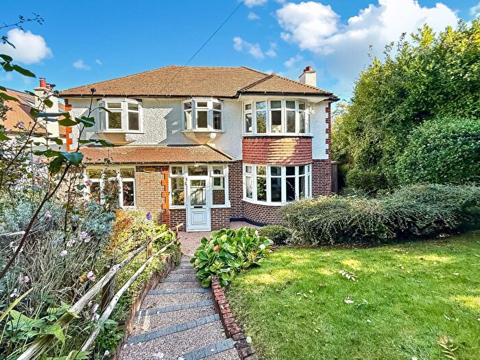 4 Bedroom Detached House For Sale In Hawkhirst Road, Kenley, CR8