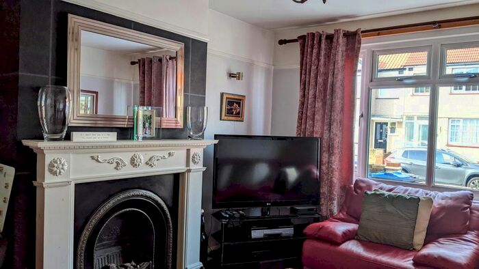 3 Bedroom Property To Rent In Castleton Road, Mitcham, CR4