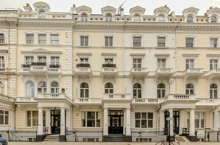 2 Bedroom Flat To Rent In Queens Gate Terrace, South Kensington, London, SW7