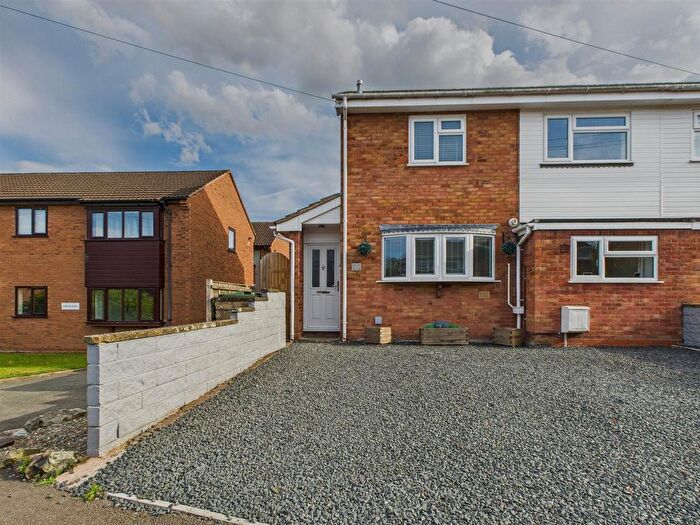 4 Bedroom Semi-Detached House For Sale In Frederick Road, Malvern, WR14