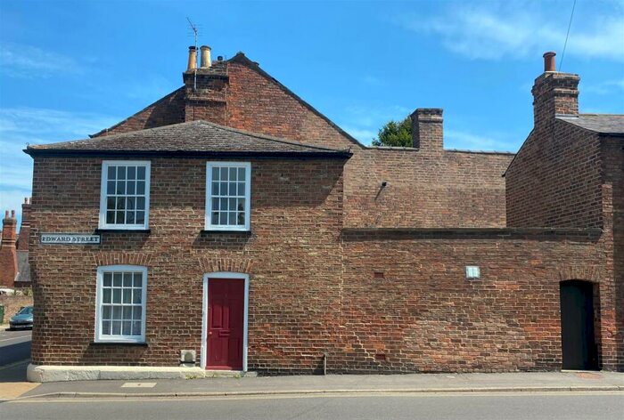 2 Bedroom Cottage To Rent In Edward Street, Louth, LN11