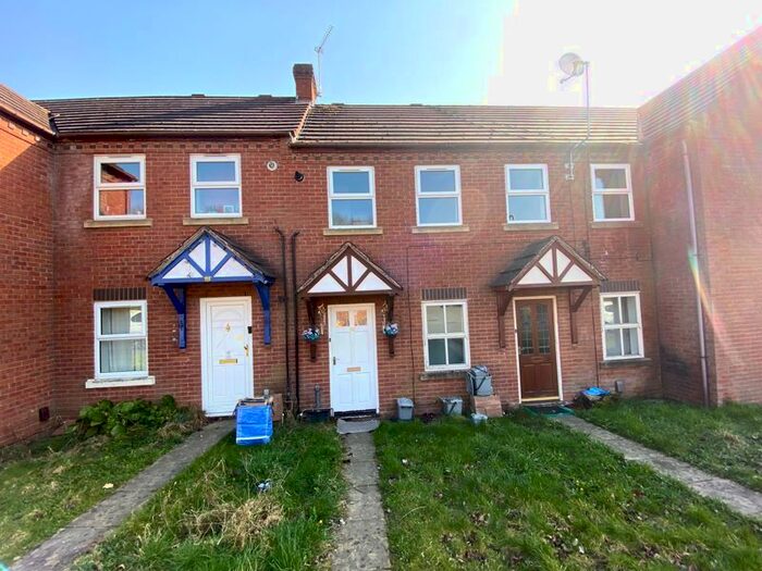 2 Bedroom Flat To Rent In Fieldfare Way, Aqueduct, Telford, TF4