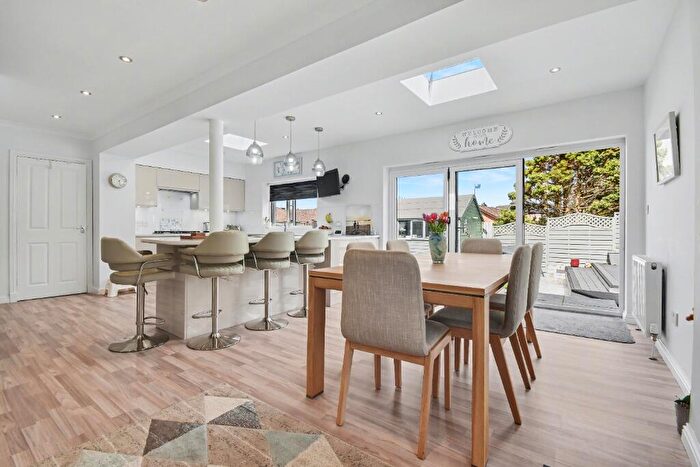 3 Bedroom Semi Detached House For Sale In Drums Terrace, Inverclyde, Greenock, PA16