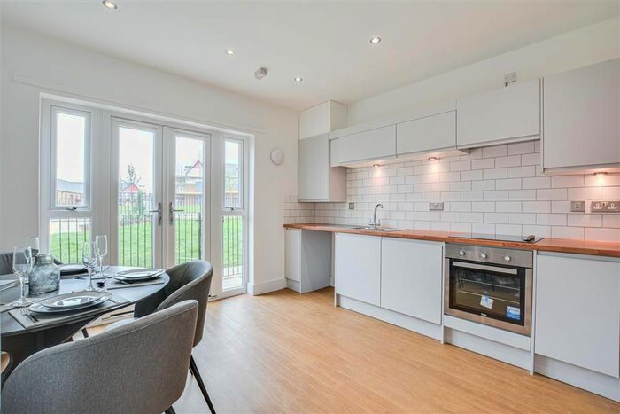 4 Bedroom Flat To Rent In Scholars, View, Hetton-Le-Hole, DH5