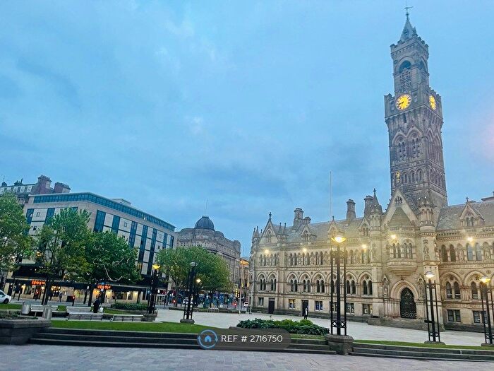 2 Bedroom Flat To Rent In Landmark House, Bradford, BD1