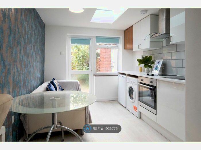 Studio To Rent In Haviland Way, Cambridge, CB4