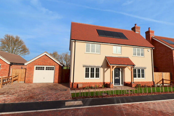 4 Bedroom Detached House For Sale In Greengage Close, Raydon, IP7