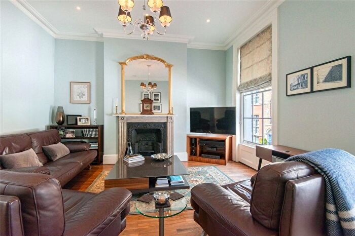 4 Bedroom Terraced House For Sale In Sekforde Street, London, EC1R