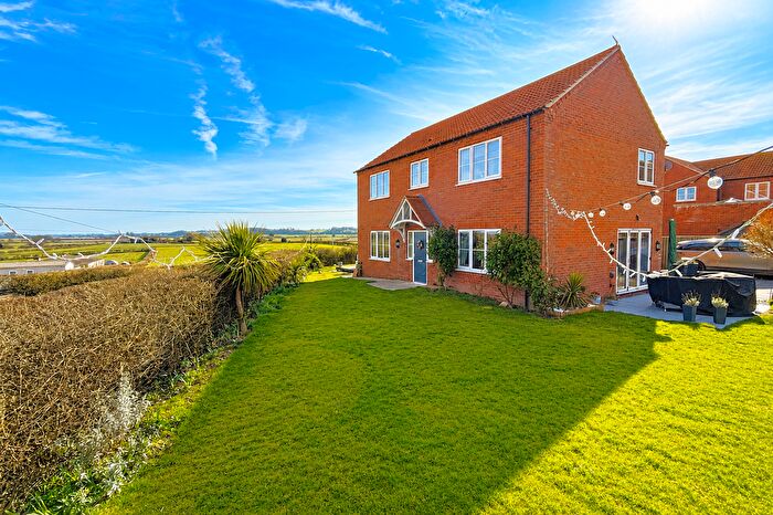 4 Bedroom Detached House For Sale In Ashfield Court, Everton, DN10
