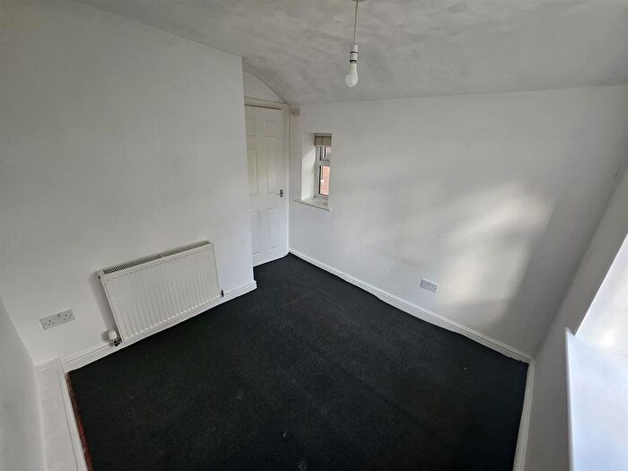 1 Bedroom Flat To Rent In St. Georges Road, Bolton, BL1