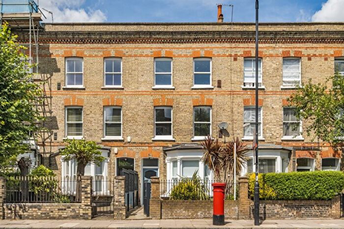 5 Bedroom Terraced House To Rent In St John`S Way, London, N19