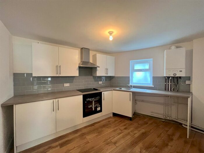 1 Bedroom Property To Rent In Cross Lake Street, Ferndale, CF43