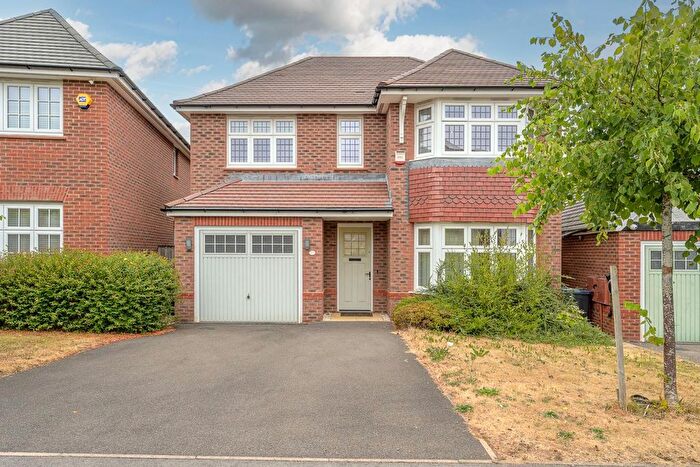 4 Bedroom Detached House For Sale In Umpire Close, Harborne, Birmingham, B17