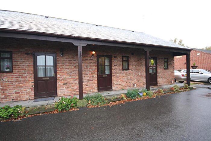 1 Bedroom Cottage To Rent In Stud Farm Mews, Great North Road, Weston, NG23