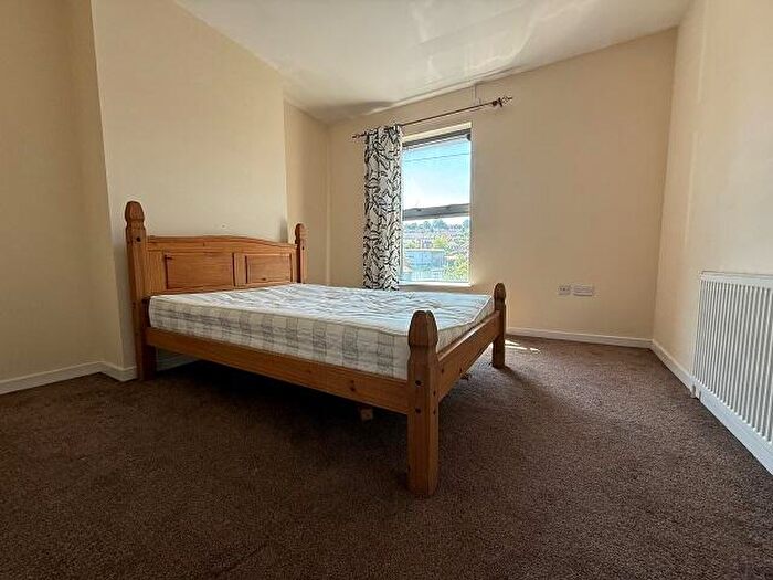 2 Bedroom Flat To Rent In Rushby Street, S4