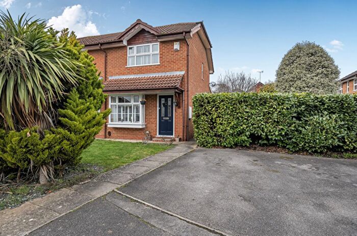 2 Bedroom End Terrace House For Sale In Buccaneer Close, Woodley, Reading, Berkshire, RG5