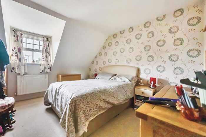 3 Bedroom Terraced House For Sale In Hermitage, Berkshire, RG18