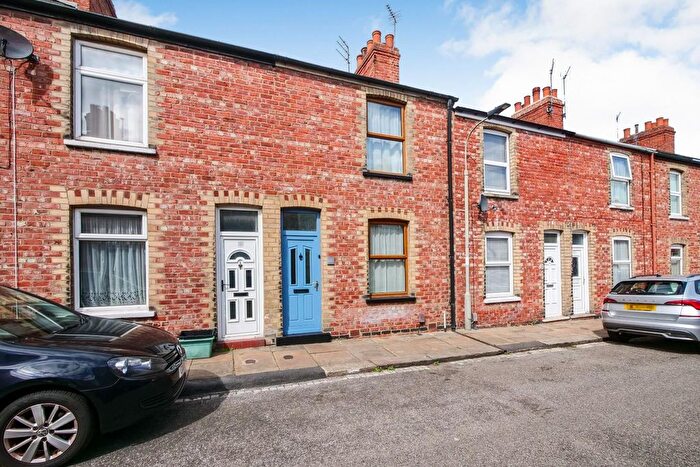 2 Bedroom Terraced House For Sale In Sutherland Street, York, YO23