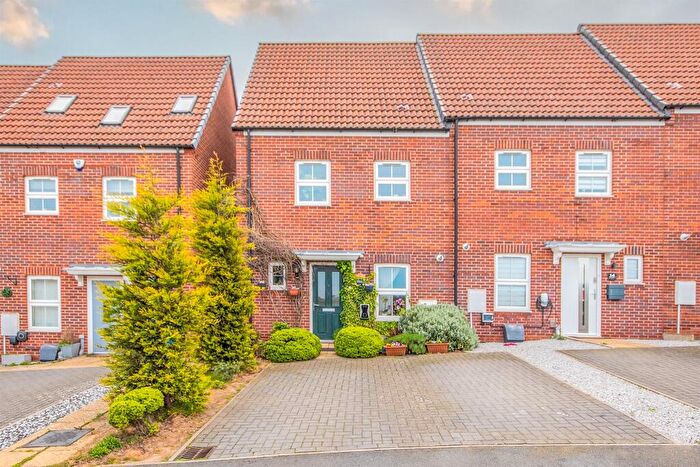 2 Bedroom End Of Terrace House For Sale In Shortland Road, Kettering, NN15