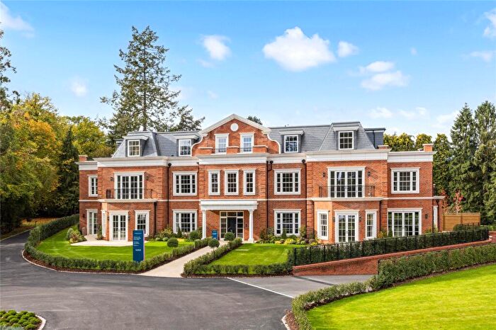 3 Bedroom Apartment For Sale In London Road, Ascot, Berkshire, SL5