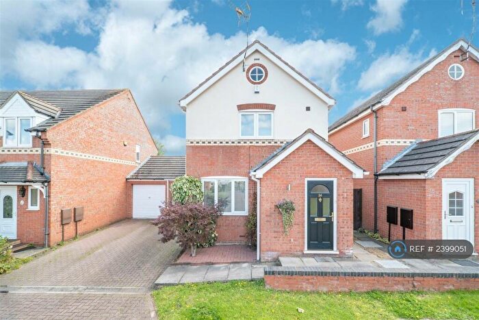 3 Bedroom Detached House To Rent In Lyndale Close, Coventry, CV5