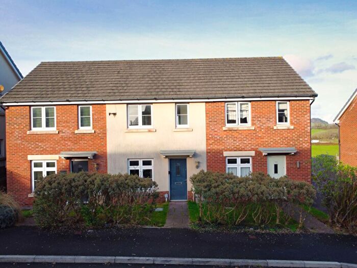2 Bedroom Terraced House For Sale In Bryn Celyn, Llanharry, CF72