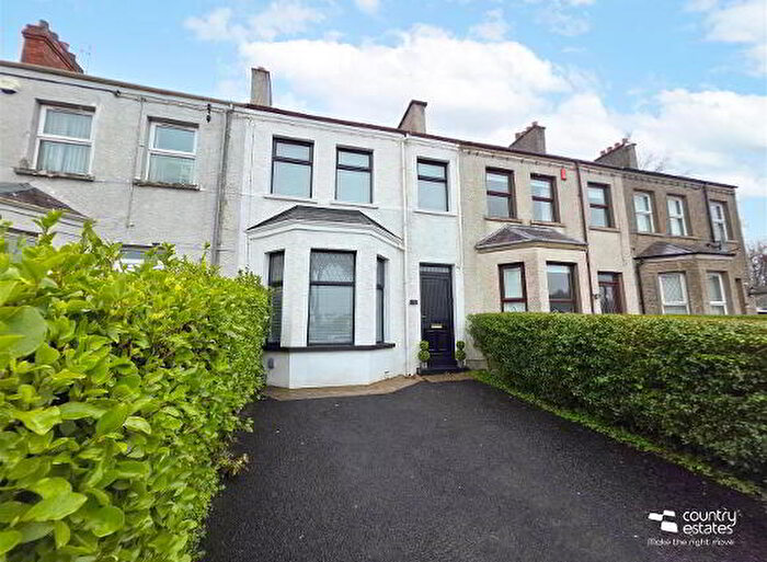 3 Bedroom TownHouse For Sale In Belfast Road, Carrickfergus, BT38