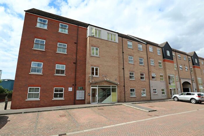 2 Bedroom Apartment For Sale In Riverside Drive, Lincoln, LN5