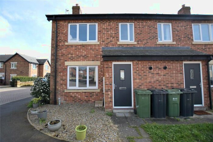 2 Bedroom Semi-Detached House To Rent In Parkinson Way, Guiseley, Leeds, West Yorkshire, LS20