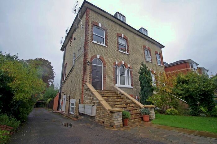 2 Bedroom Flat To Rent In Somerset Road, New Barnet, Barnet EN5