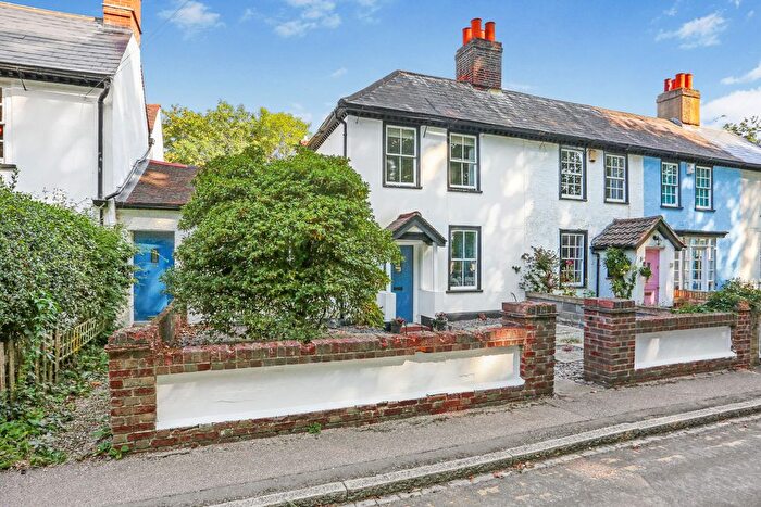 4 Bedroom Terraced House For Sale In The Green, Wallington, SM6