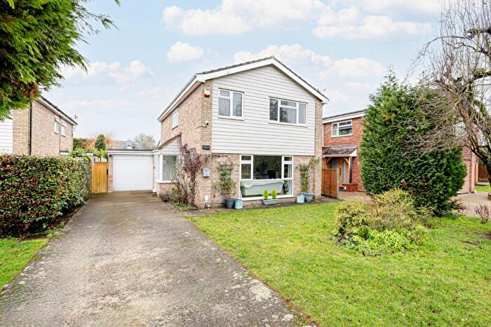 4 Bedroom Detached House For Sale In Loates Pasture, Stansted, Essex, CM24