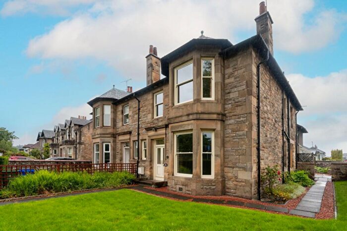 4 Bedroom Semi-Detached House For Sale In Causewayhead Road, Stirling, FK9