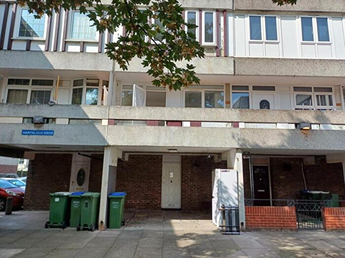 3 Bedroom Terraced House To Rent In Hartslock Drive, London, SE2