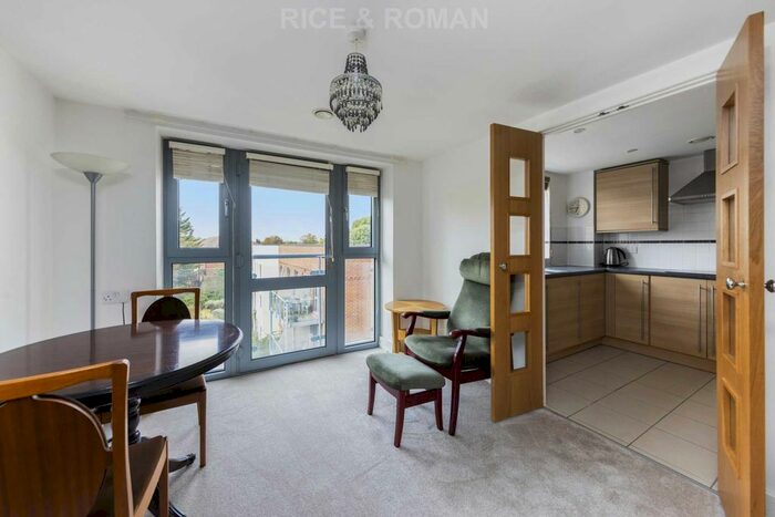 1 Bedroom Flat To Rent In Elles House, Wallington, SM6