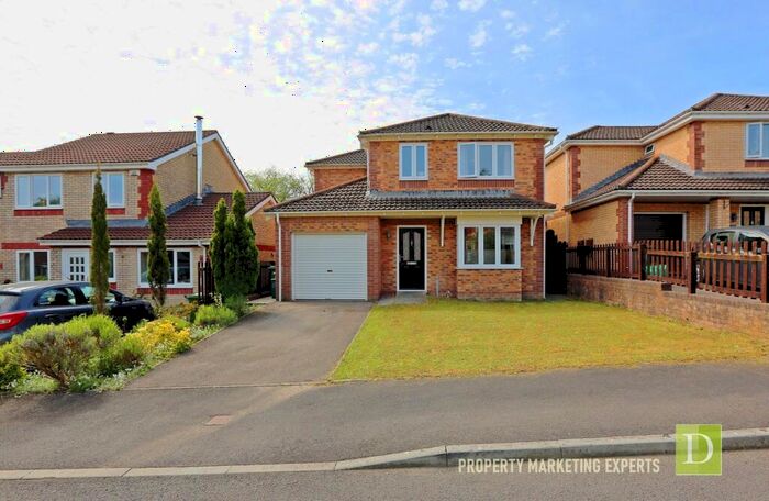 3 Bedroom Detached House For Sale In Ffordd Gwynno, Llantwit Fardre, Pontypridd, CF38