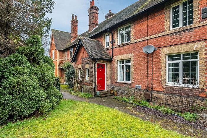 3 Bedroom Terraced House For Sale In Maidstone Road, Sevenoaks, Kent, TN13