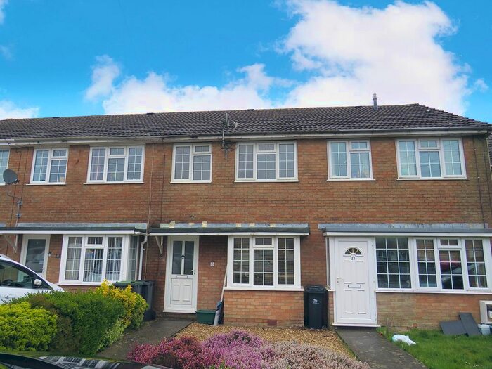 3 Bedroom Property To Rent In Blackmore Road, Shaftesbury, SP7