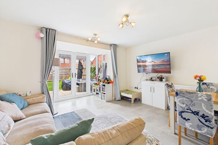 3 Bedroom Semi-Detached House For Sale In Ousebank Drive, Skelton, York, YO30
