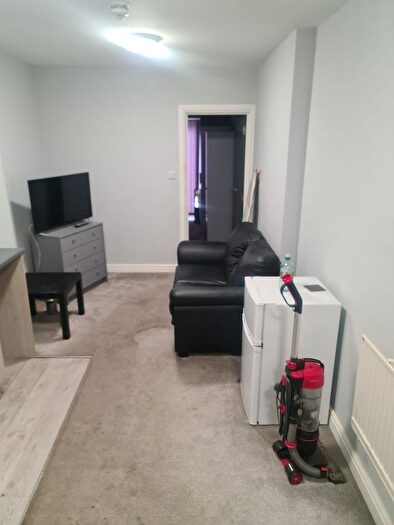 1 Bedroom Flat To Rent In Foleshill Road, Coventry, CV6