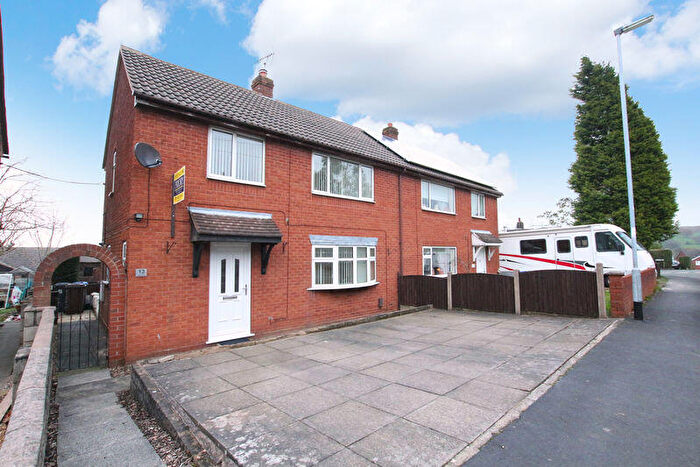 3 Bedroom Semi Detached House For Sale In Edgeley Road, Biddulph, ST8