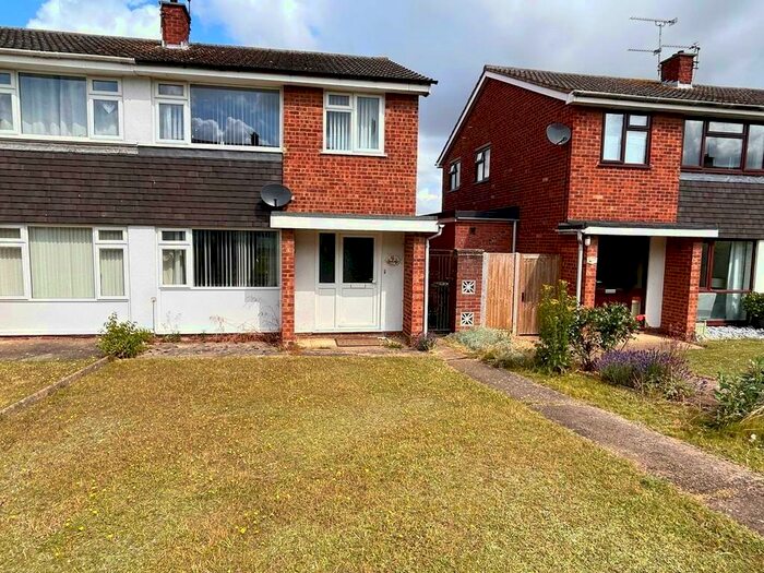 3 Bedroom Semi-Detached House To Rent In Thornhill Road, Claydon, Ipswich, Suffolk, IP6
