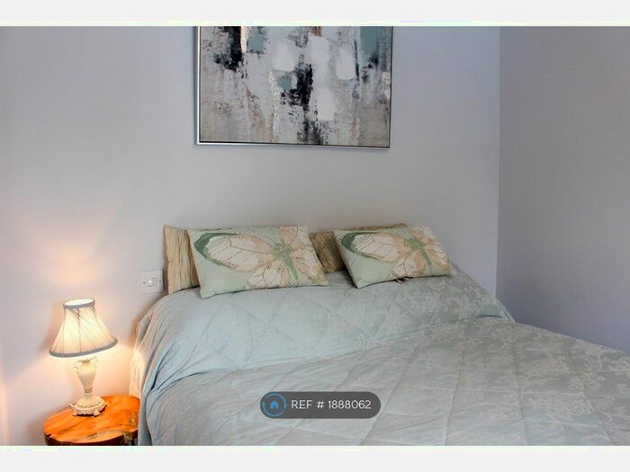 1 Bedroom Flat To Rent In Sandy Lane, Poole, BH16