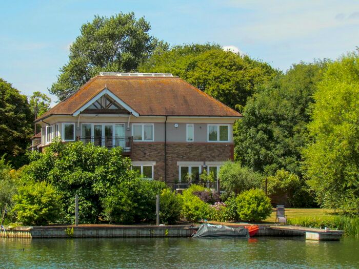 7 Bedroom Detached House To Rent In Laleham Reach, Chertsey, KT16