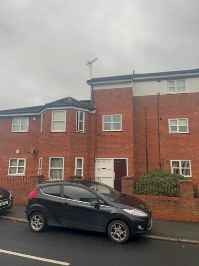 2 Bedroom Flat To Rent In Western Avenue, Huyton, L36