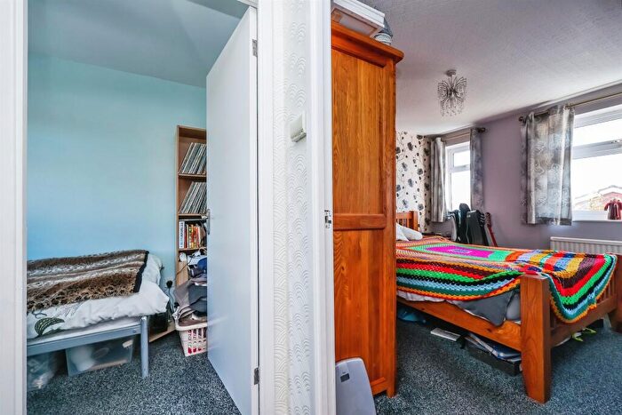 2 Bedroom Semi-Detached House For Sale In Chestnut Road, Langley Mill, Nottingham, NG16