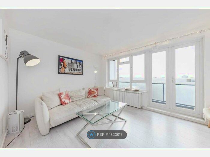2 Bedroom Maisonette To Rent In The Grange, London, W14