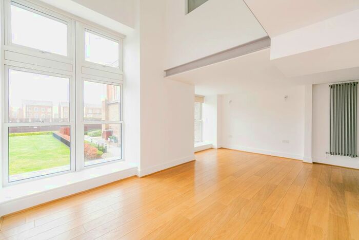 2 Bedroom Flat To Rent In Building, Cadogan Road, Royal Arsenal, SE18